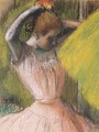 Danseuse AA  mi-corps se coiffant - Edgar Degas